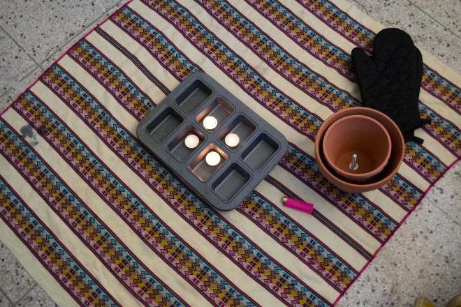 How to make a DIY space heater without electricity